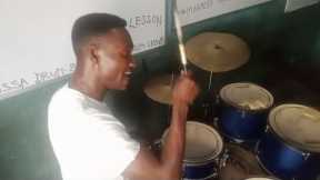 Breakdown of this popular Stickings that we Drummers play at the beginning of some songs most times.