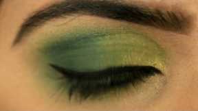 Green Golden Glitter Eye Makeup Tutorial || Simple and easy Eye Makeup Tutorial || #dreamgirl