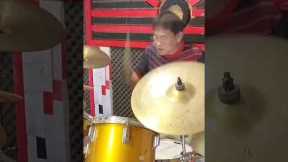 It's very difficult when I start learning to play drums at 70 yrs.by self.10/06/23