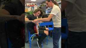 Pretending to be a beginner and then shredding part 2 🎸🤭