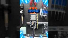 ESP32 Explained In 1 Minute! #IoT #robonyx #electronics