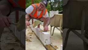 This is ESSENTIAL when bricklaying!! #brickwork #bricklayer #bricks #construction